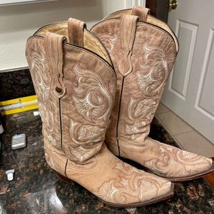 Corral Tan Embroidered Boots Size 11